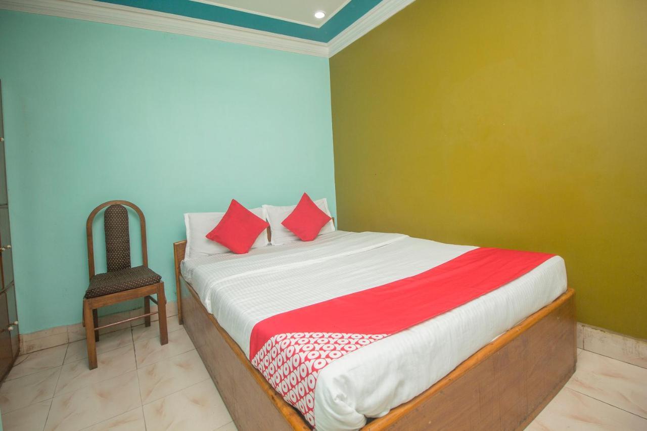 Oyo 48133 Hotel Payel Māldah Exterior photo