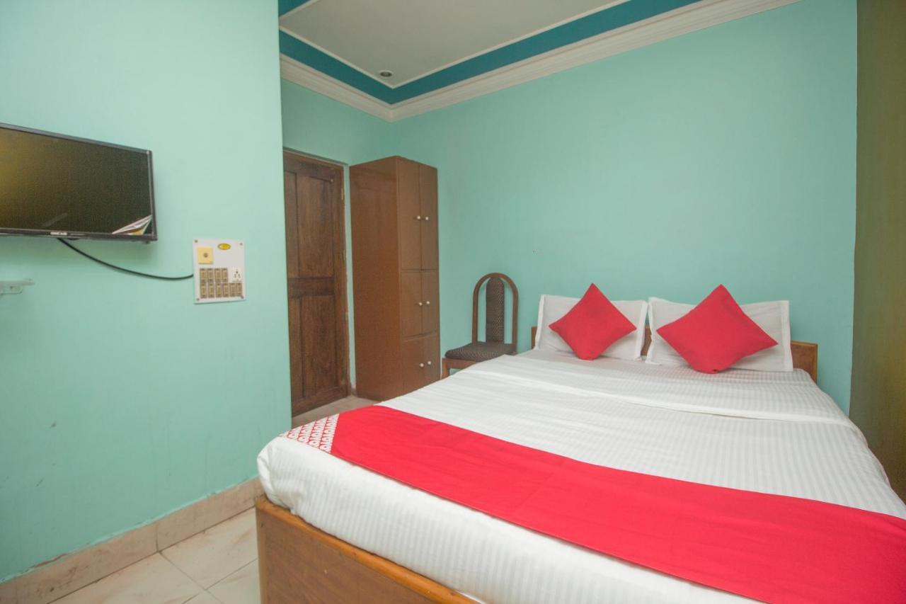 Oyo 48133 Hotel Payel Māldah Exterior photo